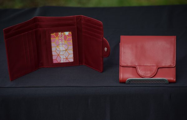 Trixie Trifold- Red-leather